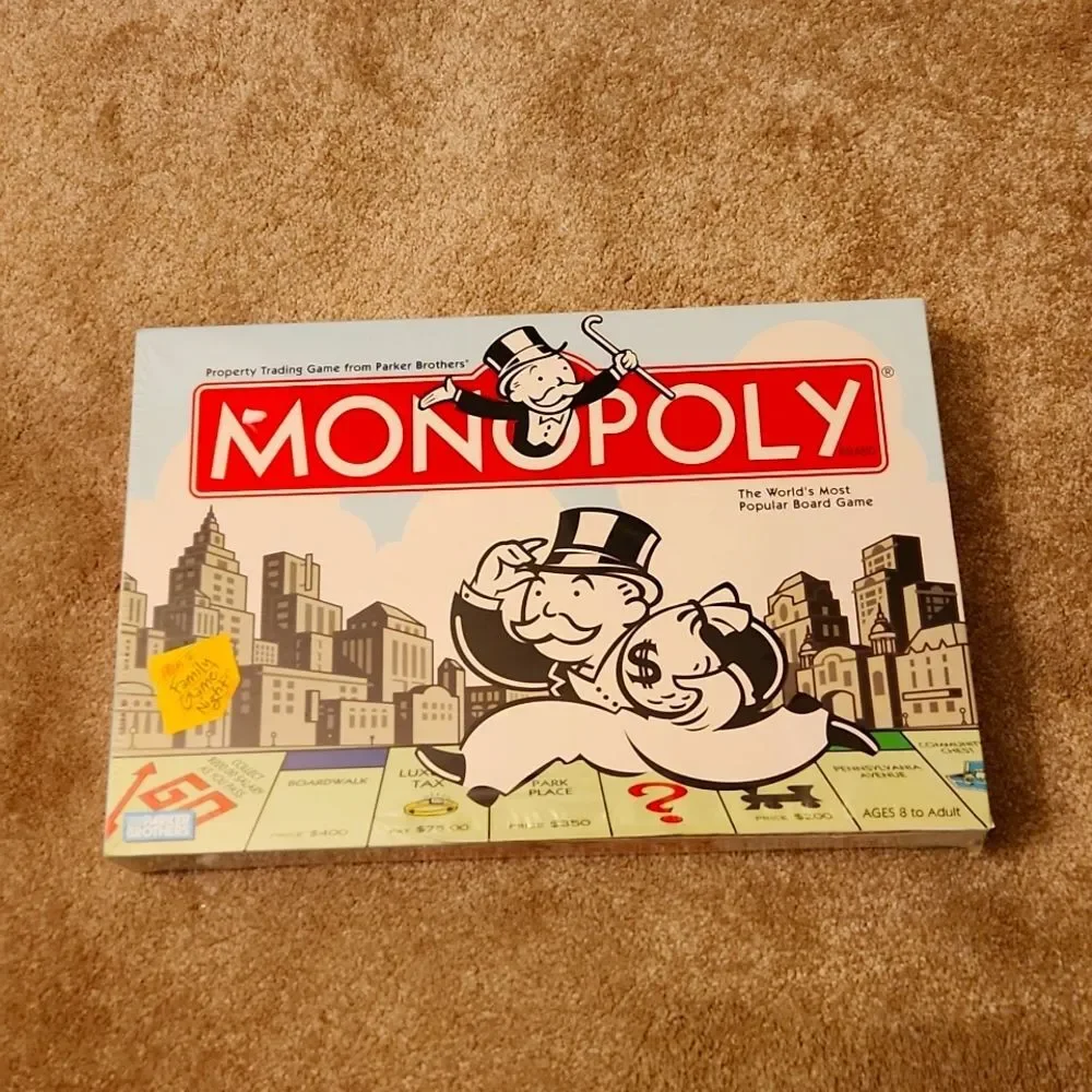 Monopoly 2004 Edition Board Game NIB with Flaw